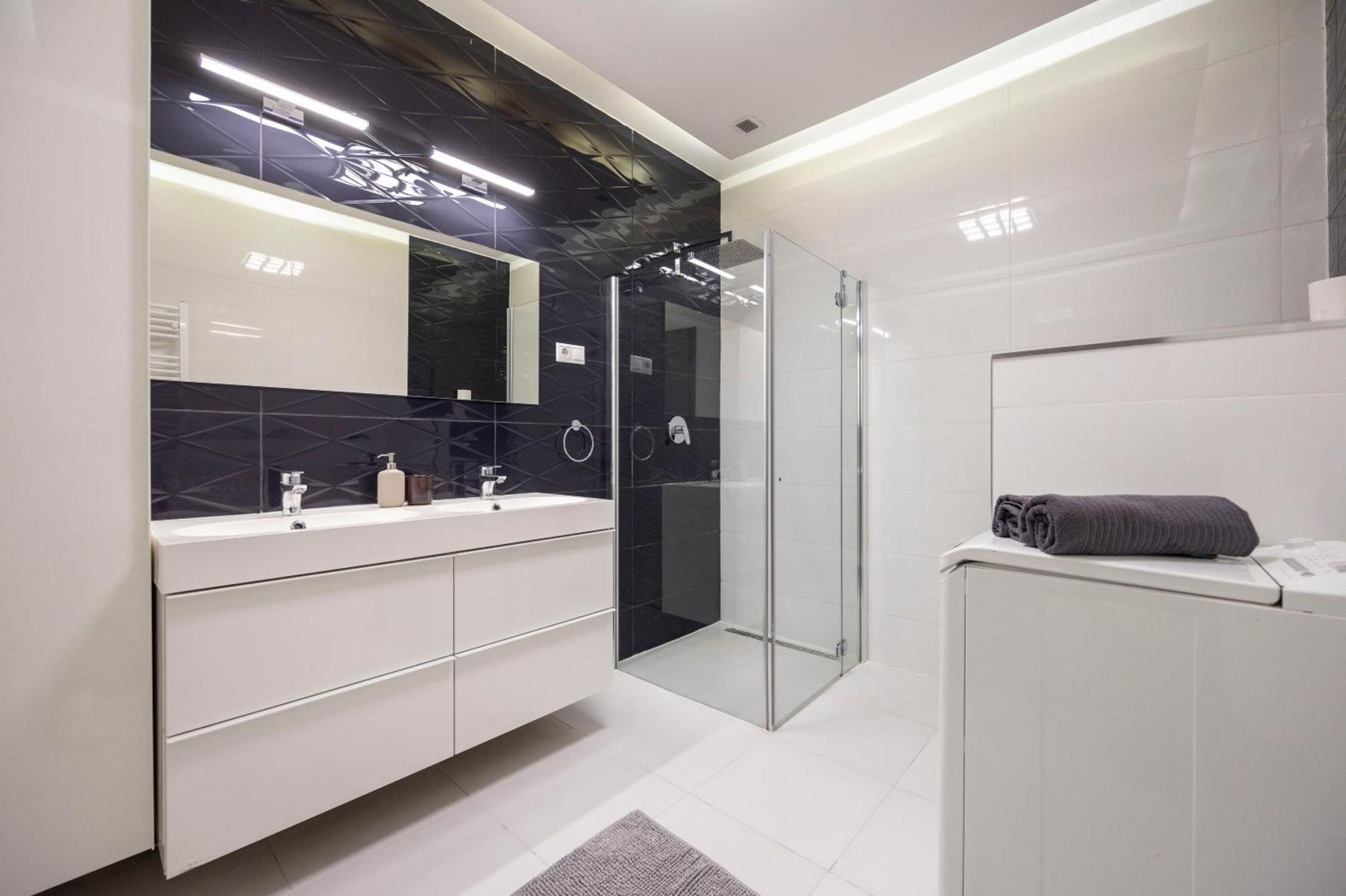 Deluxe Central Elizabeth Residence W/ 4Bedrm, 2Bathrm, 1Lvngrm Budapest Exteriör bild