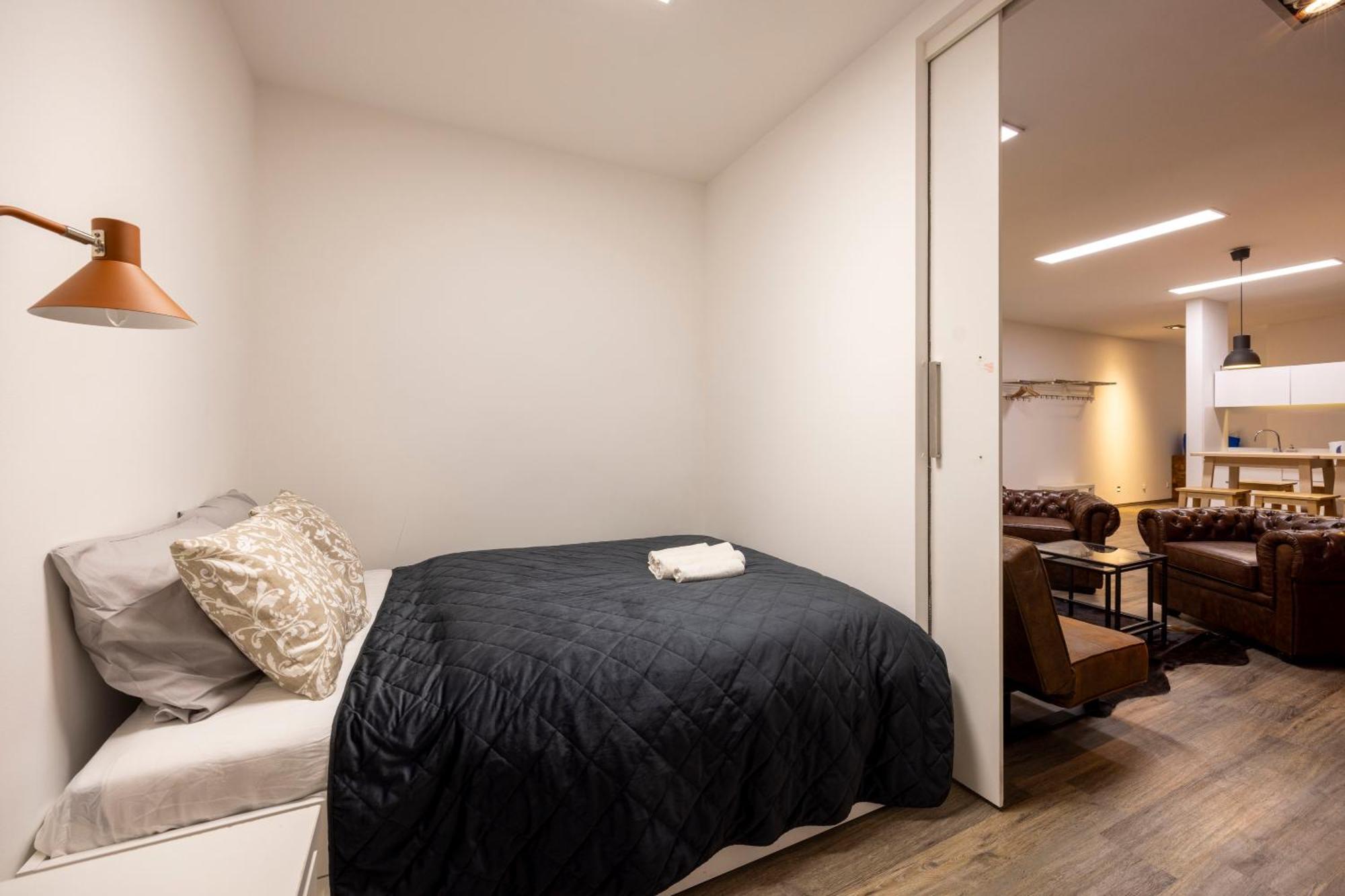 Deluxe Central Elizabeth Residence W/ 4Bedrm, 2Bathrm, 1Lvngrm Budapest Exteriör bild